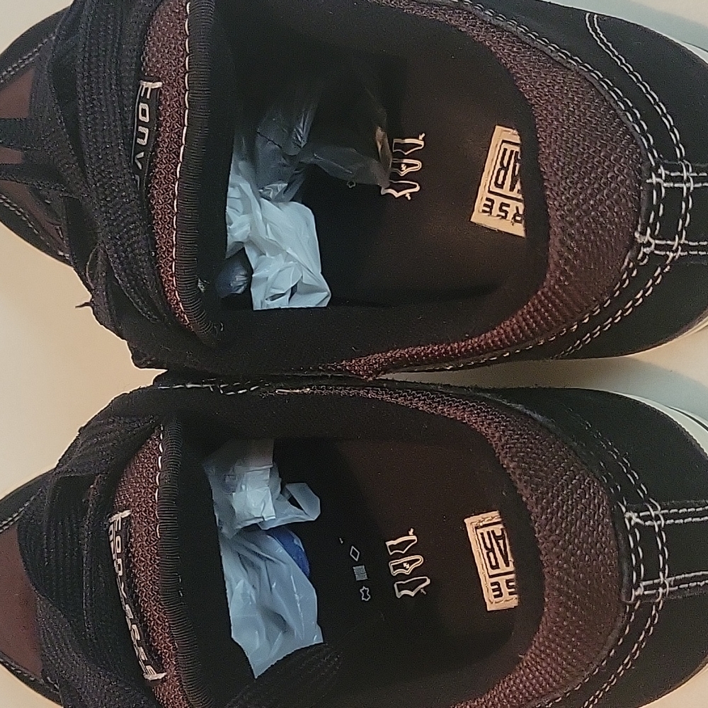 CONVERSE MENS SIZE 10.5 - Picture 4 of 14